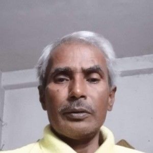 Meet your Posher, Dwarika mistri